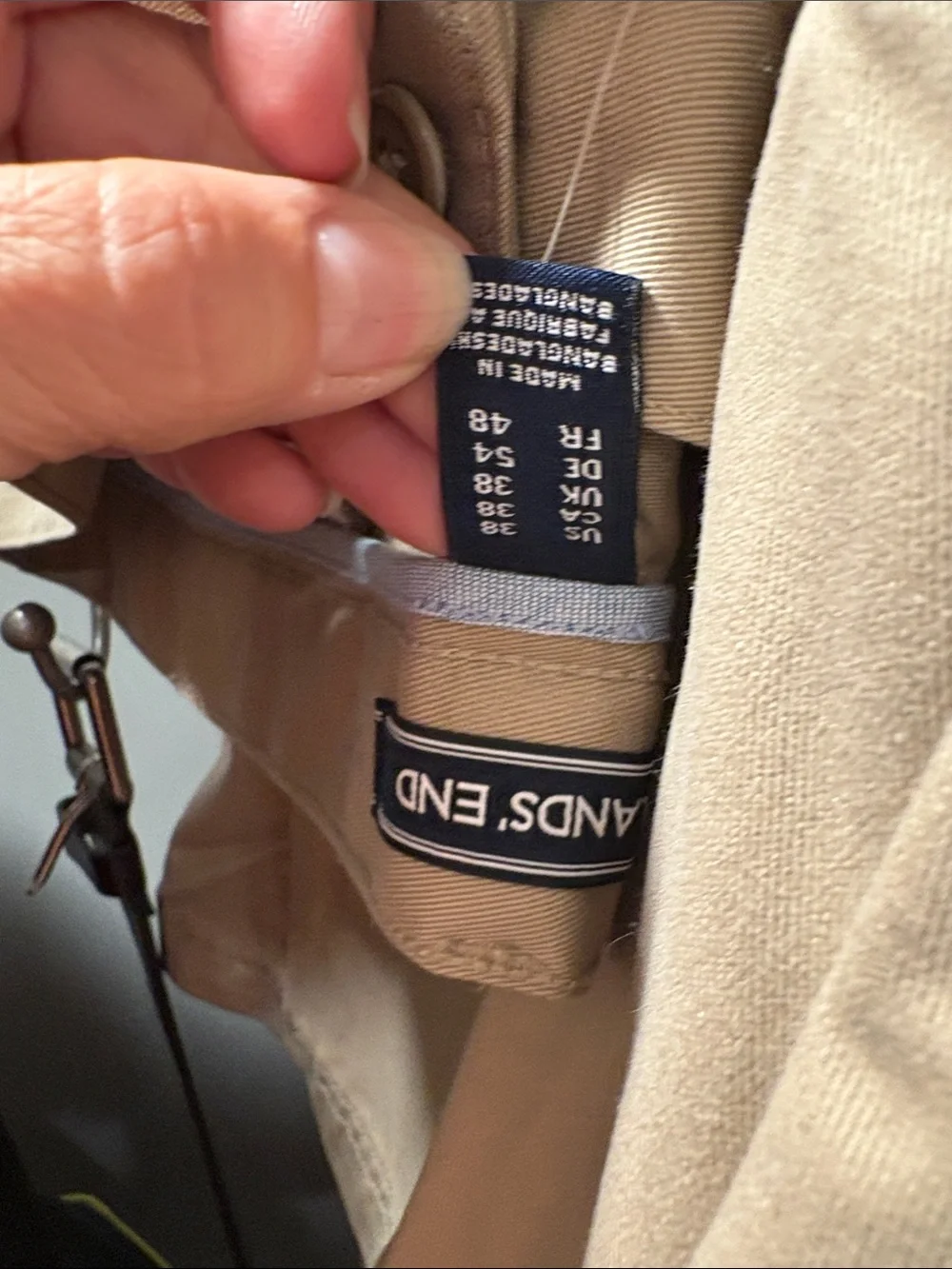 Lands' End Men's Cargo Pants in Light Bege size 38 new without the tag